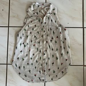 Women's Small Cactus Blouse Tank Top Button Up Pockets